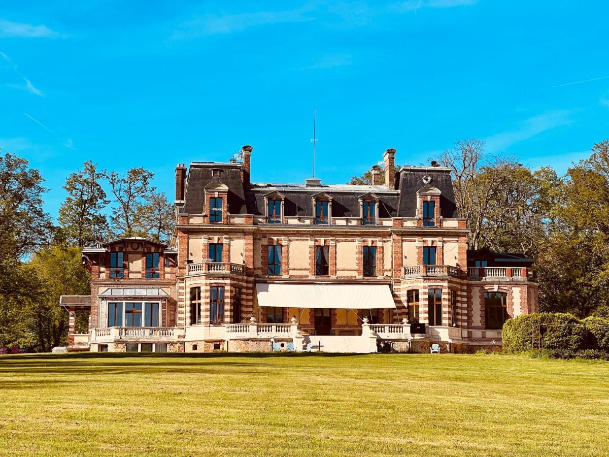 Chateau De Crenille Chaumes-en-Brie Eksteriør bilde