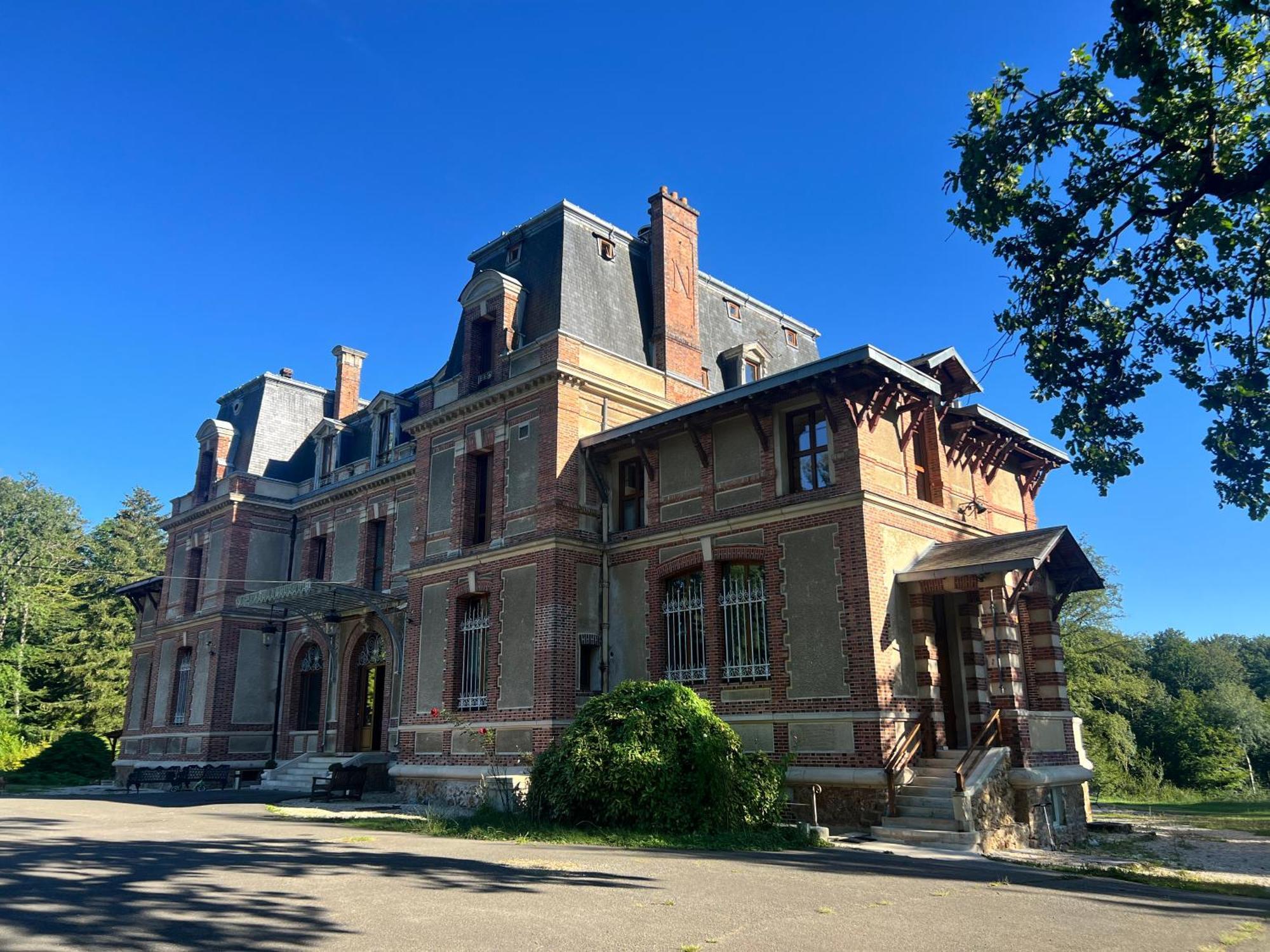 Chateau De Crenille Chaumes-en-Brie Eksteriør bilde